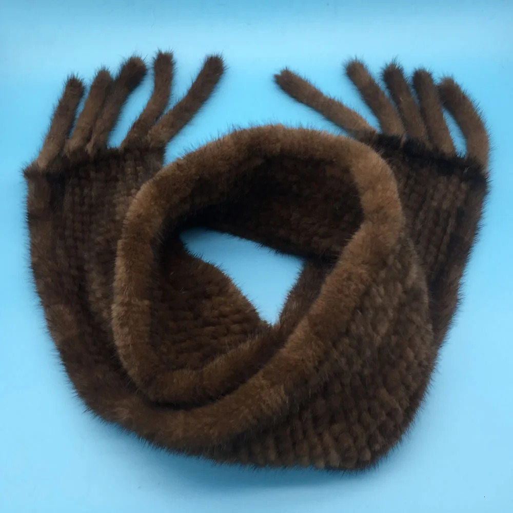 Womens genuine mink scarf with tassels fashionable knitting 100% natural mink muffler womens warm and soft leather collar wholesale 241205