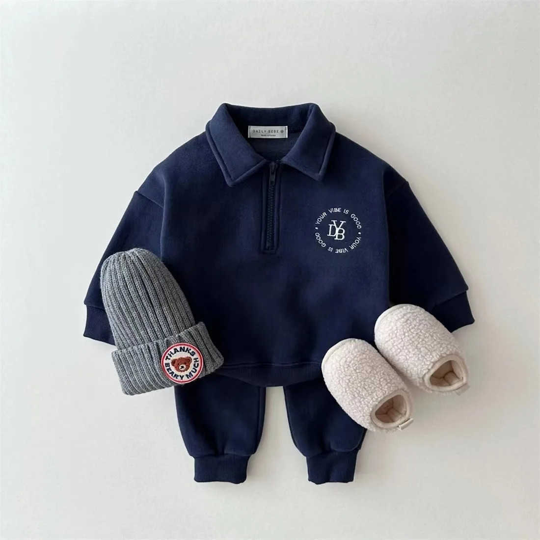 2024 Winter New Baby Long Sleeve Warm Clothes Set Infant Boy Fleece Sweatshirt + Pants 2pcs Suit Plus Velvet Toddler OutfitsXJ241205
