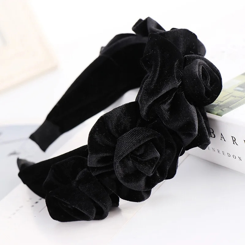 Creative Korean Version Red Fasciator Headband Multi layer Gold Velvet Rose Hair Band Womens Fashion Hair Accessories 241205