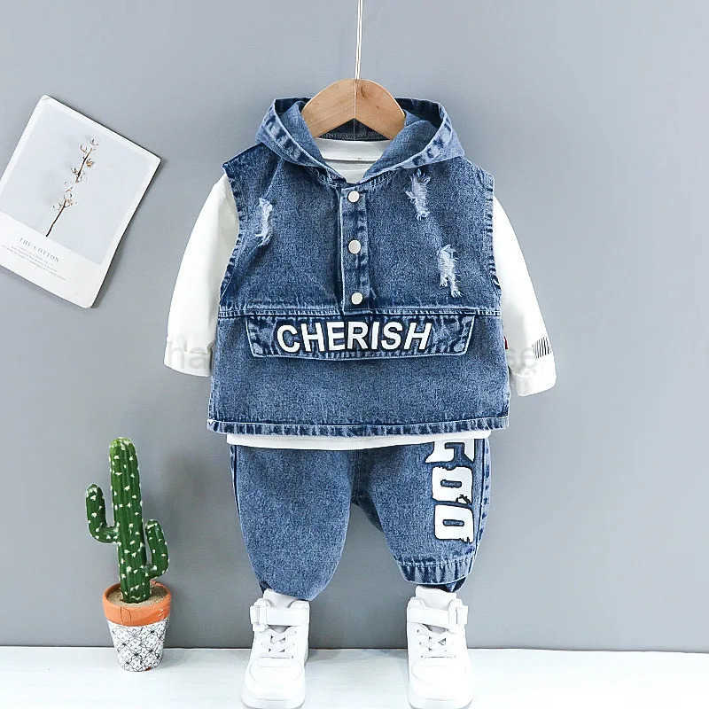 Baby boy clothes spring autumn fashion ripped denim suit letter denim jacket hooded vest + bottoming shirt + pants 3-piece setXJ241205
