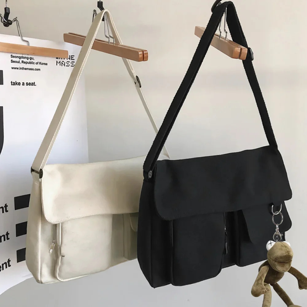 Canvas Diagonal Cross Bag Youth Casual Shoulder Large Capacity Messenger Bags Solid Color Womens Handbag with Pendant 241204