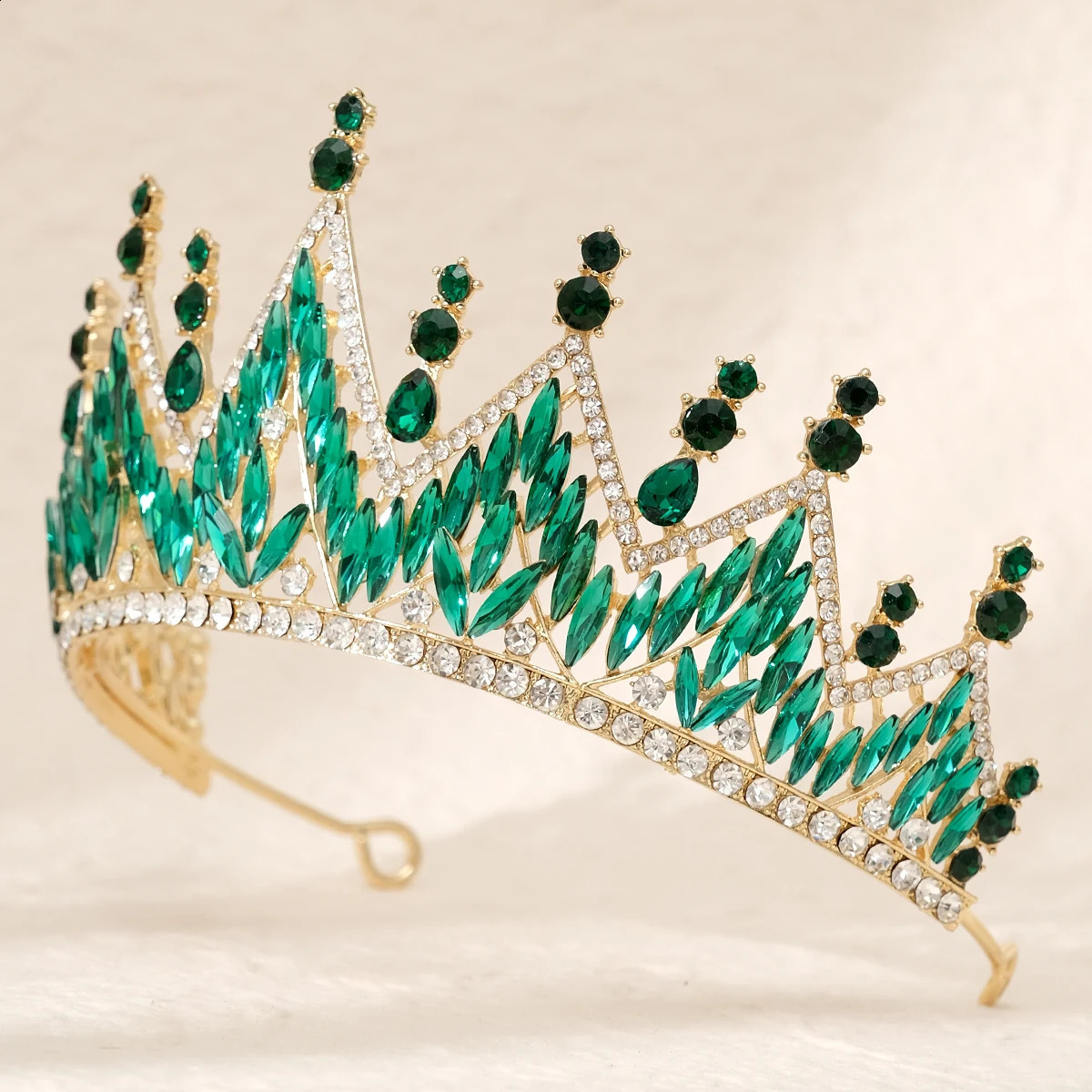 Evening party Tiaras Bridal Crowns For Women Birthday Headdress s Retro Headwear Hair Accessories Jewelry 241122