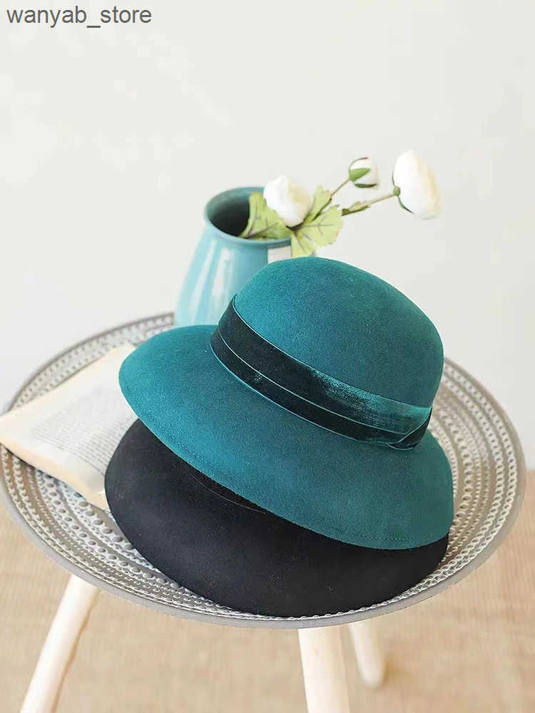 Cloches Autumn and Winter% Wool Hat Bell Hat Womens French Elegant Retro Hepburn Round Big Brim Hat L240910