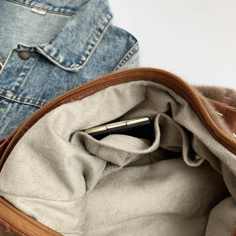 High quality faux mink womens shoulder bag winter trend soft solid color handbag fluffy faux fur hooded handbag 241205