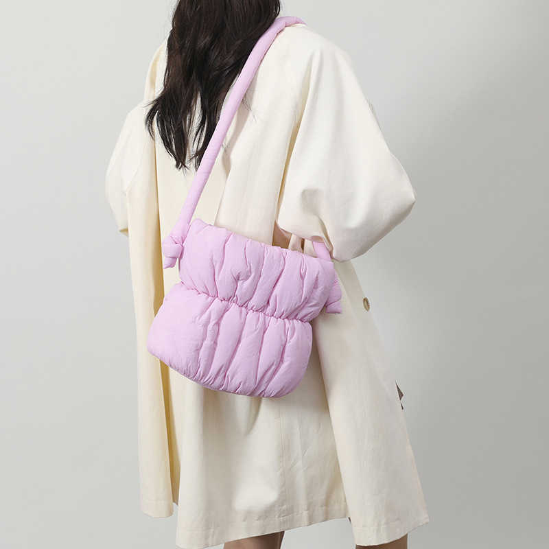 Cotton Jacket Bag Fashionable and Versatile Down Bucket Women s Macaron Single Shoulder Crossbody Autumn Winter New Bag 241205