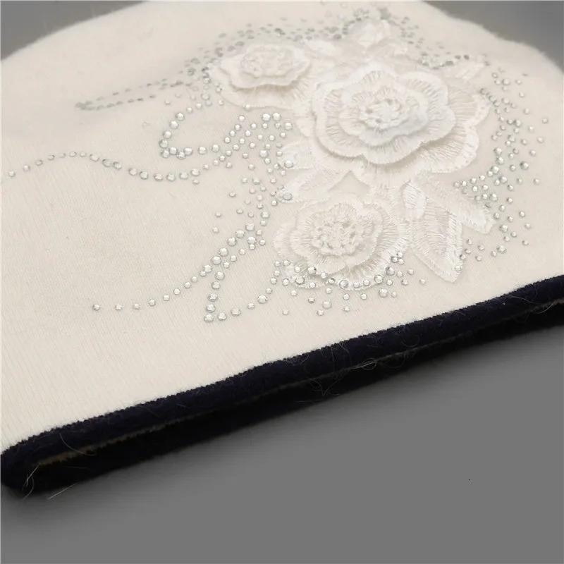 Xthree Womens Winter Beanies Hat Womens Shiny Rhinestone Cashmere Wool Knitted Hat Womens Winter Hat Fur Pom 241205