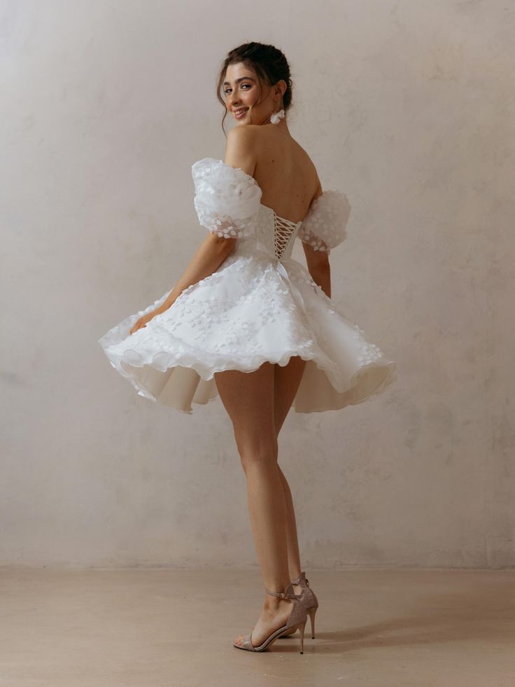 A-Line Short Wedding Party Dresses Off Shoulder Pleats Brides Party Gowns for Women Bridals Dress Customized 04