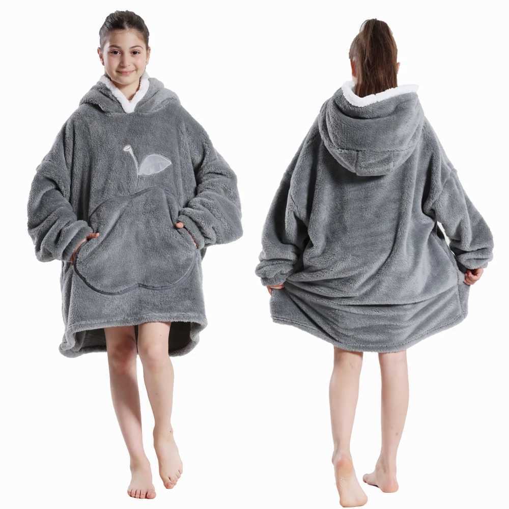 Pajamas Winter Kids Clothes Girl Hoodies Oversized Sherpa Blankets with Sleeves Boys Solid Flannel Sweatshirts Warm Soft Children Coats H241205