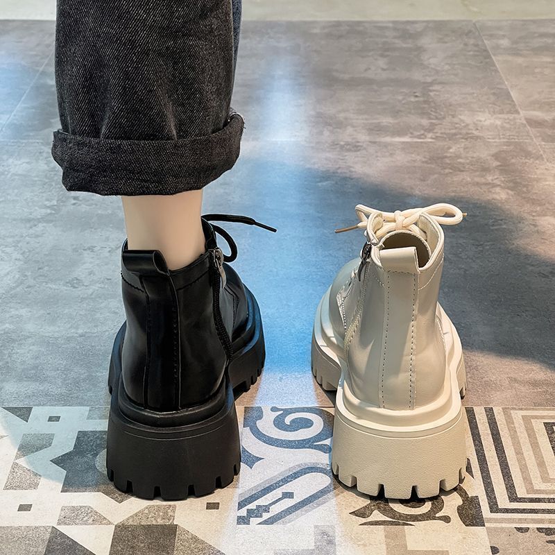 Martin boots women's retro British style 2024 new Korean version student short boots thick soled height increasing college style short boots