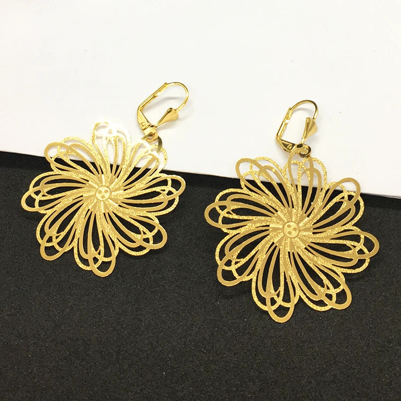 Long hanging earrings ladies chrysanthemum flower drop earrings gold-plated jewelry used for Christmas and Year parties 241205