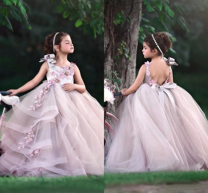 Little Baby Flower Girls Dresses Jewel Neck Open Back A Line Tulle Long Kids Formal Wear With Lace Appliques Birthday Gowns