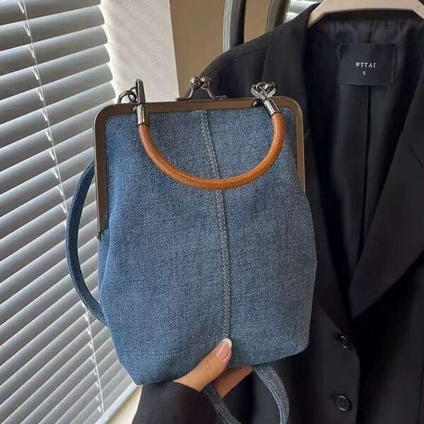 Fashionable casual denim mobile phone crossbody bag, artistic handbag, versatile commuting handmade women's bag