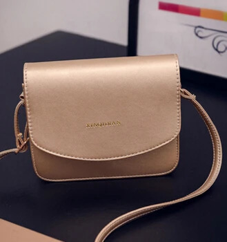 simulated rabbit hair in three bags with shoulder bag and fashionable handbag 241205