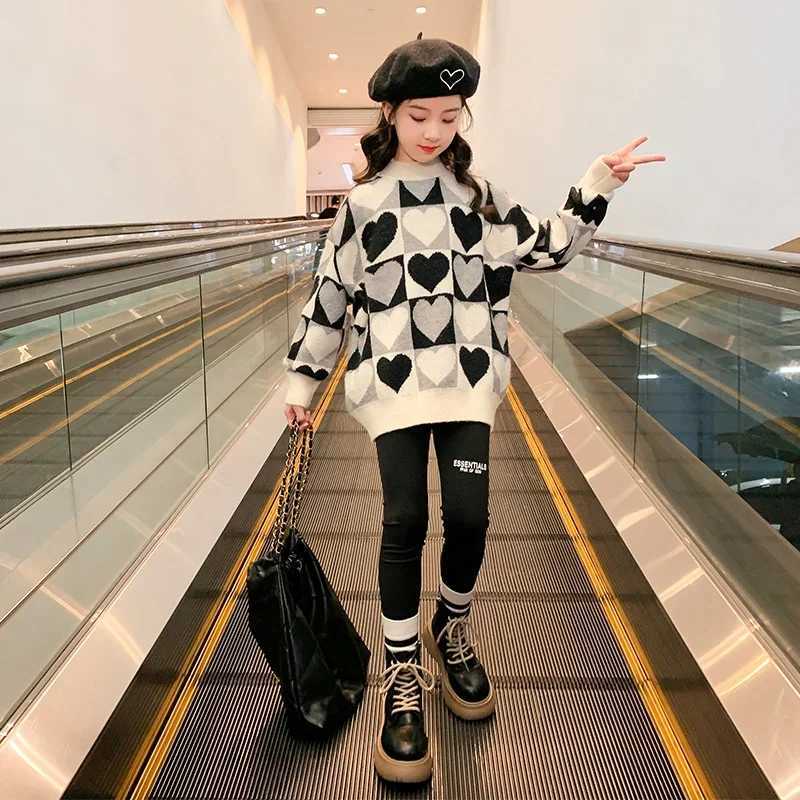 Girls sweaters thickened autumn new childrens fashion knitting top Christmas girls winter clothing 4 10 12 14 years old W241205