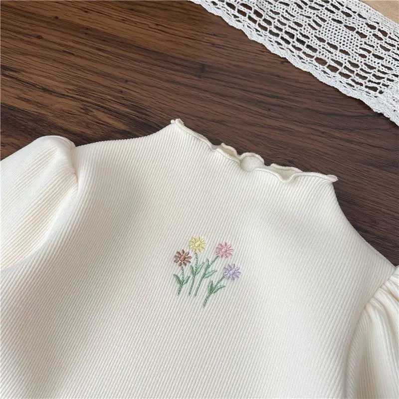 Baby Girl Winter Childrens Warm Thick Sweater Childrens Puff Sleeve Flower Embroidered Bottom Sweater 1-6 Years Casual Clothing W241205