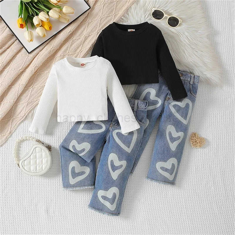 Pudcoco Little Girl Fall Outfits Solid Color Long Sleeve Crew Neck Pullover with Heart Pattern Denim Long Pants 2Pcs Set 1-5TXJ241205