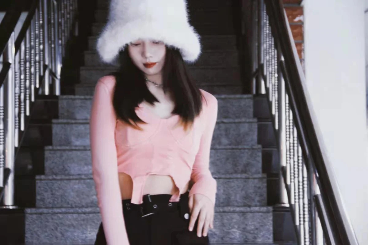 Korean style Kawaii white fluffy winter hat Harajuku womens clothing Emo aesthetic warm winter bucket hat Y2k accessories Kpop 241205