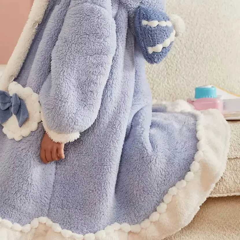 Pajamas Girls Robe Flannel Pajamas for Kids Autumn Winter Thick Fleece Nightgowns for Children Teenager Bath Towel for Kids Clothes H241205