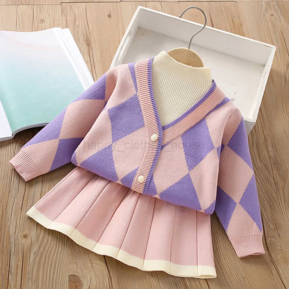 Autumn and Winter New Girls Sweater Set Korean Short Knitted Small Fragrance Two Piece Set Girl Baby Vintage Checker Knit SetXJ241205