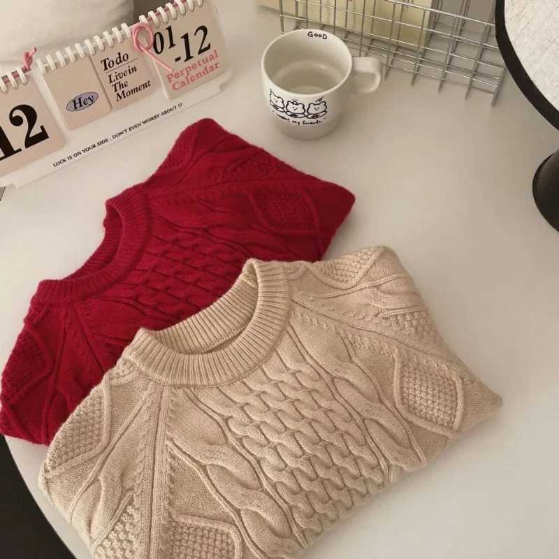 2024 Autumn/Winter Childrens Christmas Sweater Vintage Knitted Twisted Sweater Suitable for Boys and Girls W241205