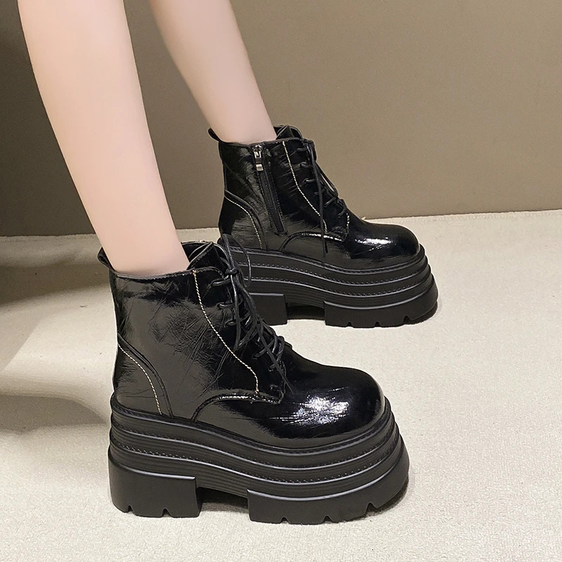 High Platform Ankle Women Lace-Up Combat Motorcycle Classic Punk Leather Shoes Woman Thick Soles Warm Fur Snow Boots