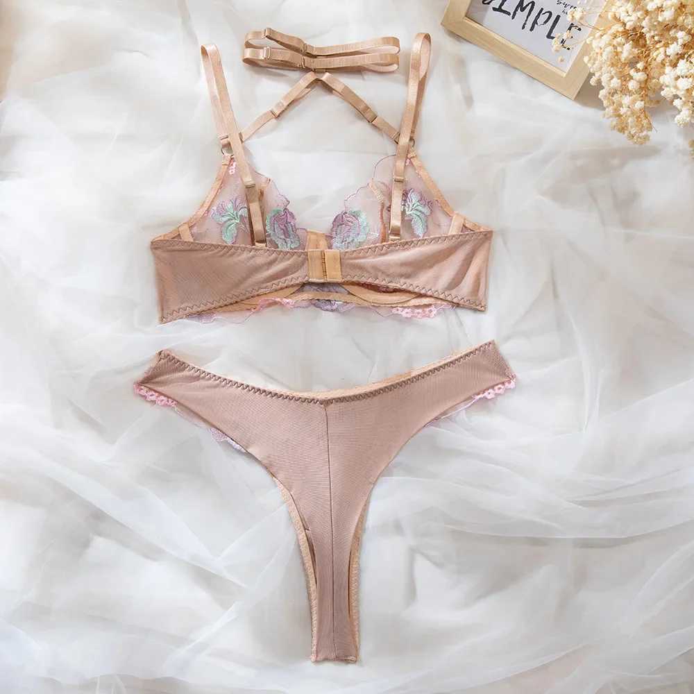 Embroidery Intimates Set Women Halter Bra + Mesh Panty Underwear Set Sexy Neckchain Lingerie EverydayXJ241205