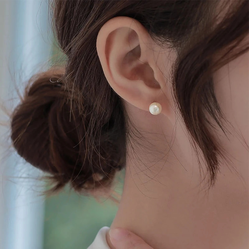 Real 18K gold natural freshwater pearl screw stud earrings pure AU750 gold earrings suitable for womens exquisite jewelry gifts 241205