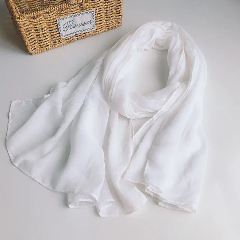 Female headscarf headscarf 241205