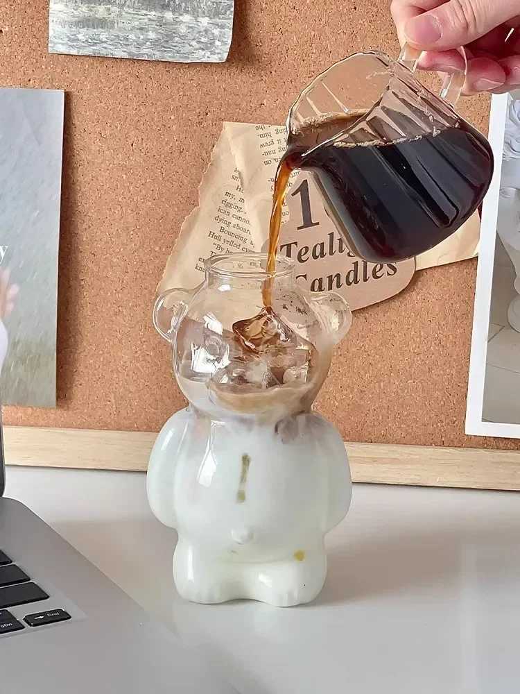 Cartoon Bear Shaped Coffee Mug Cute Bear Mug Glass Cup with Straw Glasses Cup Birthday Christmas Gifts for Women Kids FriendsXJ241205