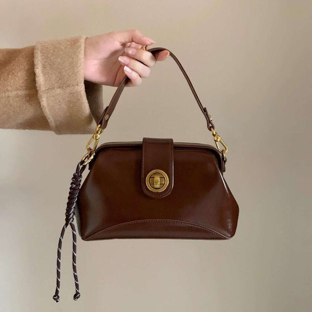 Handbag Woman shoulder Comparable Bean Light Luxury Modern Photo Square for Women New Autumn/Winter Handheld Single Cross Shoulder Small Bag