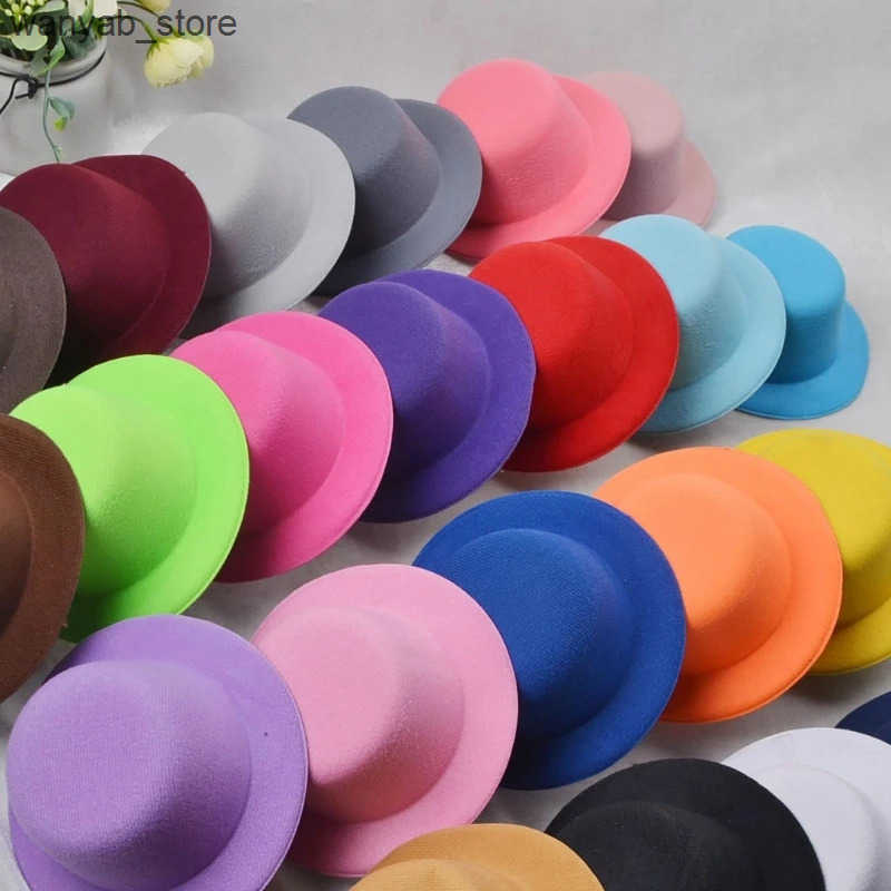 Cloches Solid color trend womens charming hat bottom French womens charming hat Banquets Versatility hat bottom L240910