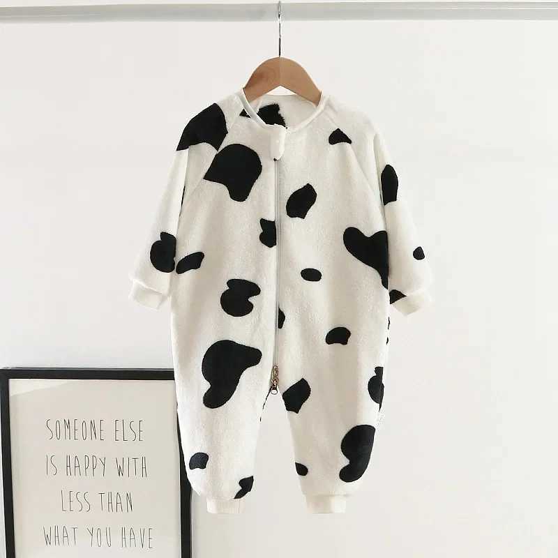 Pajamas New Boy Fall Winter Thicken Coral Double Fleece Onesie Girl Pajama Baby Crawling Clothe Padded Sleeping Bag Outwear Fit Jumpsuit H241205