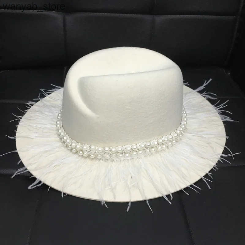Cloches Classic white felt winter hat warm chloroprene wool pearl feather cork Brideby wedding church Fedora womens dress L240910