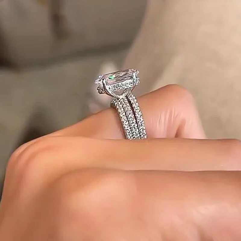 Huitan Oval Cube Zirconia 3Pcs Womens Set Ring Silver Dazzling Bridal Wedding Ring Anniversary Party Terence Jewelry W241205