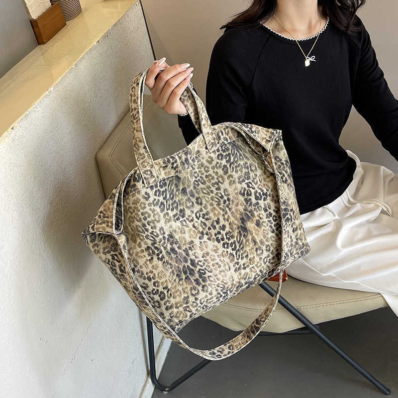 Korean Ins Canvas Bag Women's Laziness and Relaxation, Large Capacity Student Shoulder Tote Bag 241215