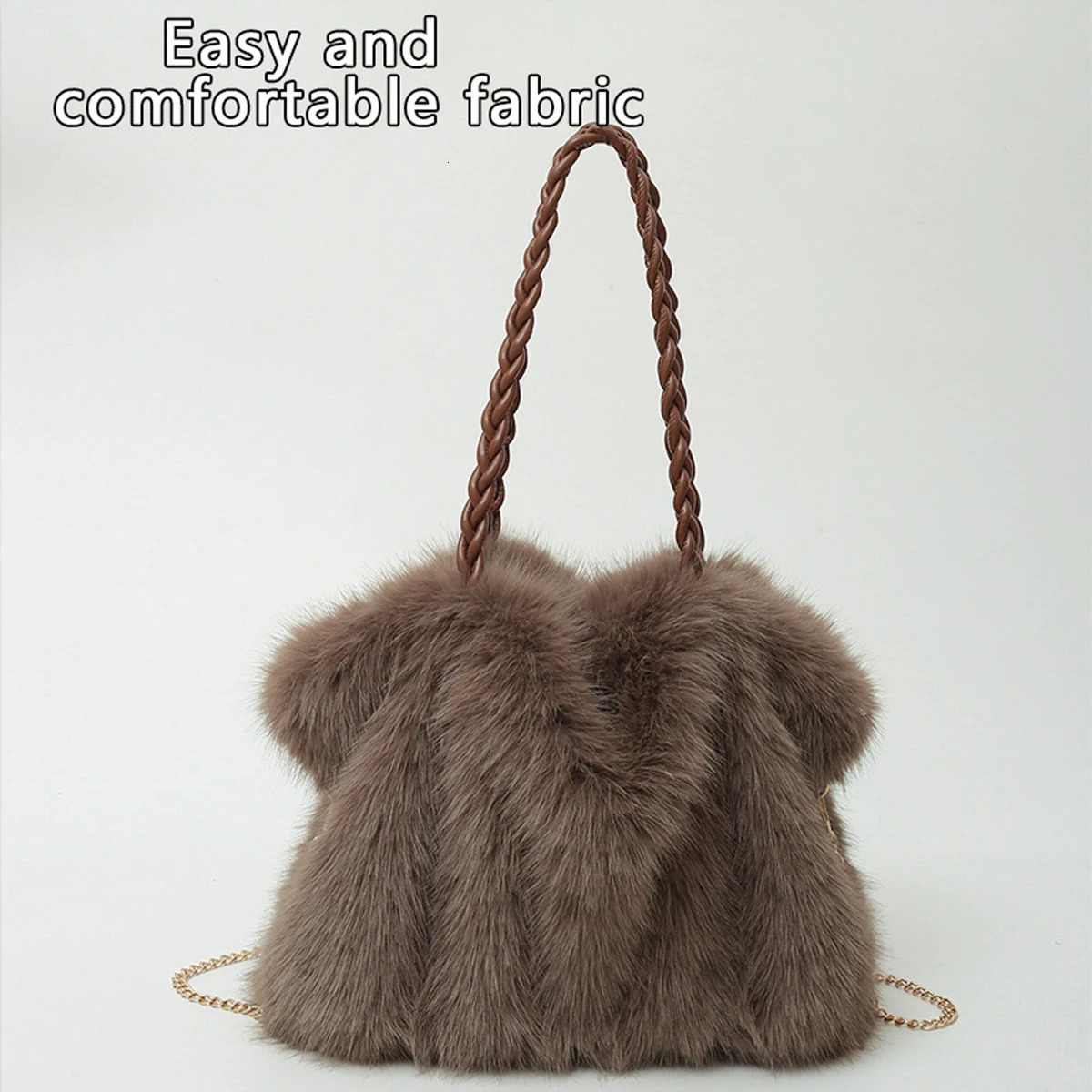 Womens fashionable plush large capacity handbag high-end pleated fox fur shoulder cross body bag commuting bag with metal chain 241205