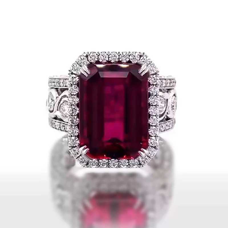 Huitan Luxury La Temperment Ring Shining Red CZ Gorgeous Party Dress Tren High Quality Wedding Band Jewelry W241205