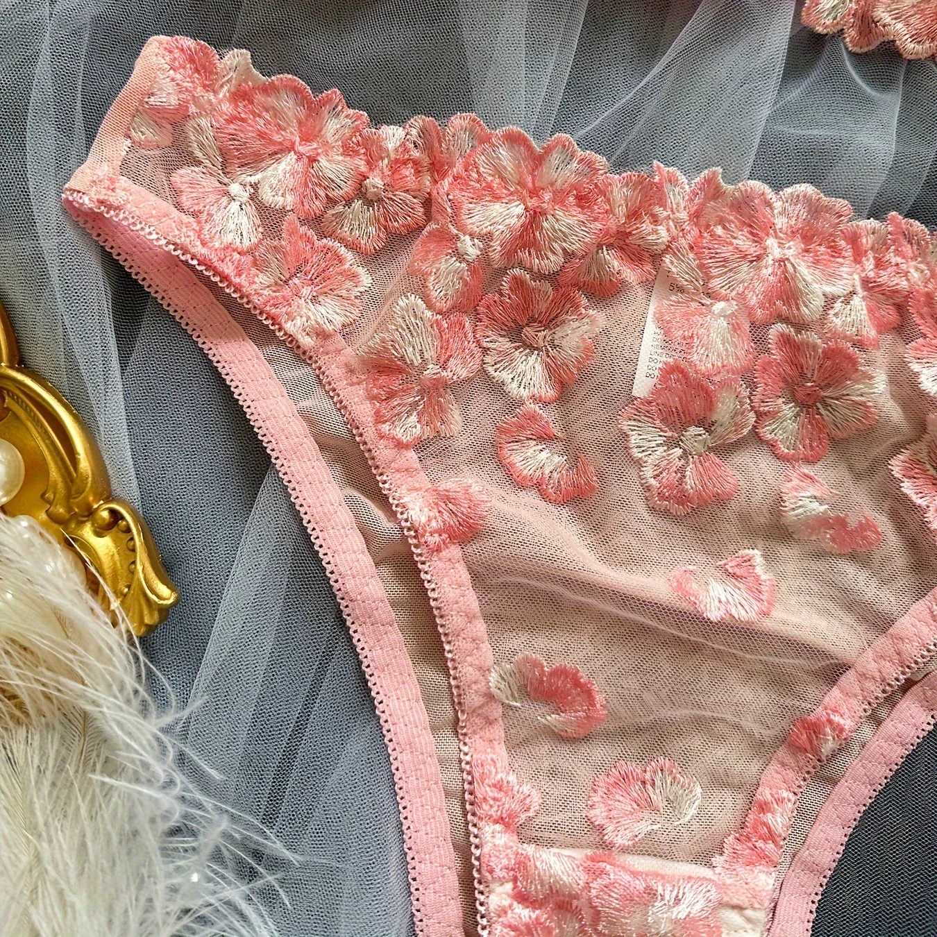 2Pcs Womens Sexy Push Up Bra Panties Lingerie Pink Floral Embroidery Underwear Set Transparent Briefs Short Low-waist Kits SweetXJ241205