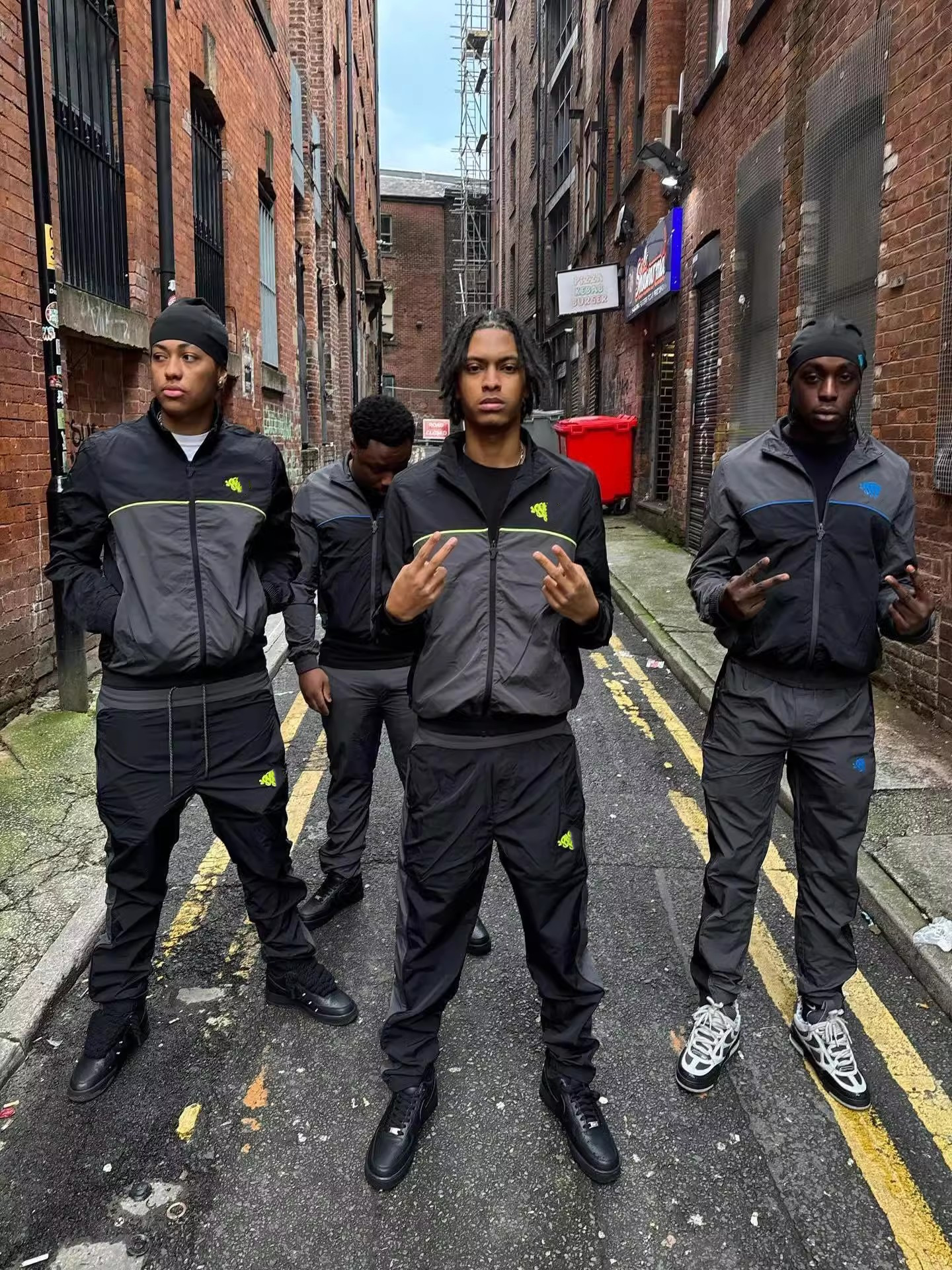 Designer Men's Tracksuits Color blocked stand up collar thin jacket men's trendy brand autumn sports suit