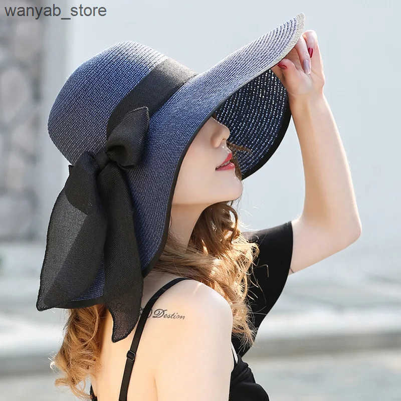 Cloches Womens Summer Beach Tourist Straw Hat Korean Seaside Big Hat Brim Sunblock Sunhade Holiday Folding Fashion Cool Hat L240910