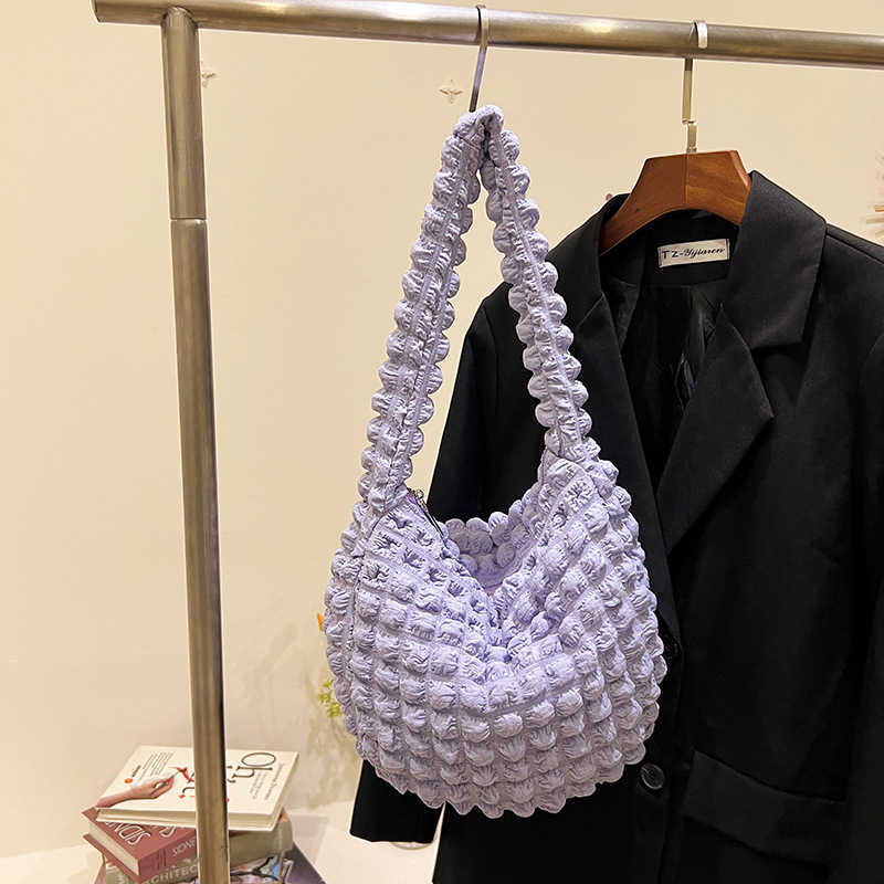 Leisure Commuter Shoulder Bag Personalized Handbag Fashion Stylish Underarm Wrinkled Womens Bags 241205