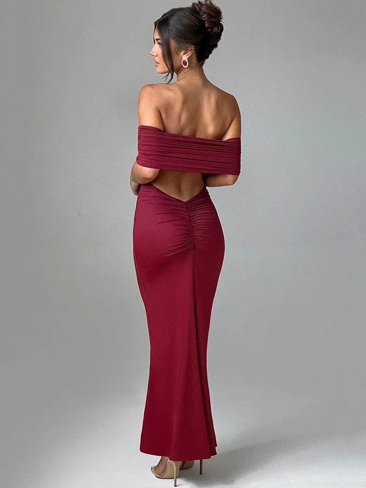 Mozision Strapless Backless Sexy Maxi Dress For Women Black Solid Off-shoulder Sleeveless Bodycon Club Party Long Dress Elegant 241205