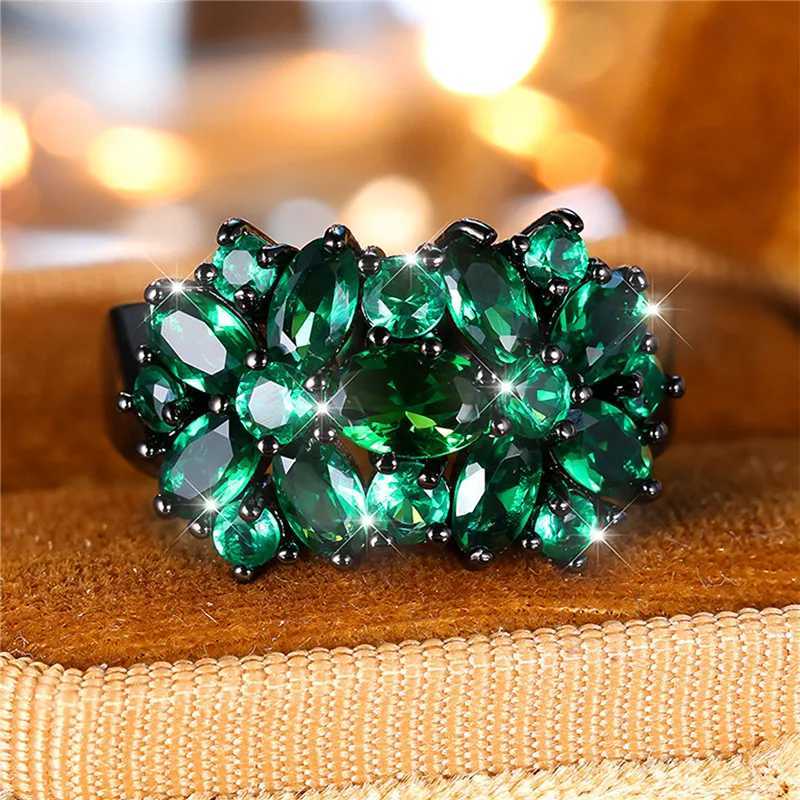 Luxury Womens Green Zircon Engagement Ring Tren Black Gold Bridal Wedding Jewelry Gift W241205
