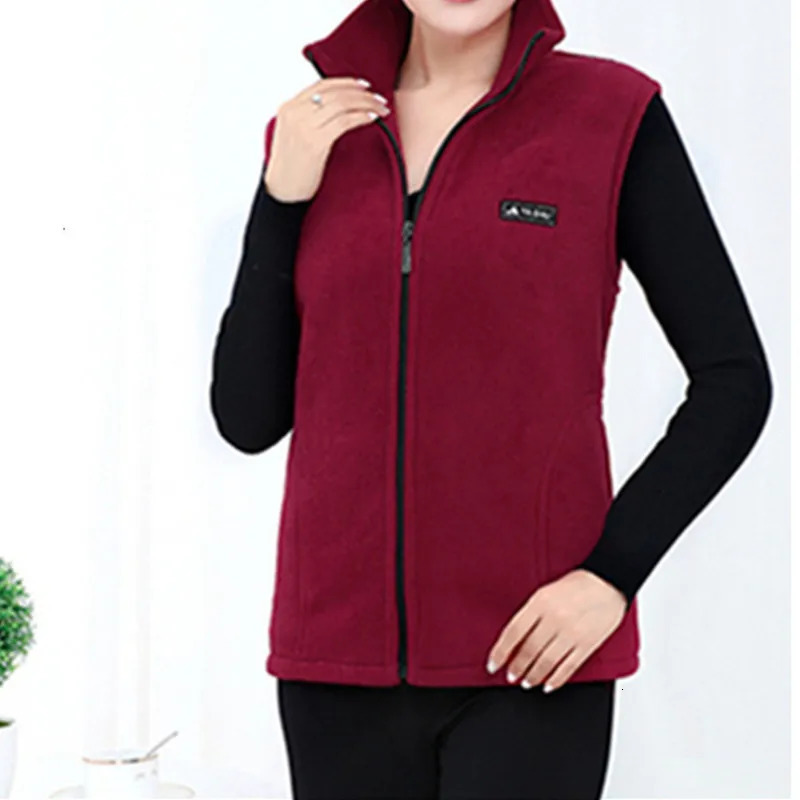 Plus Size Autumn Winter Fleece Sweatshirt Vest Women Outwear Fashion Mom Polar Jacket Women Cardigan Waistcoat Female Casaco2523 241205