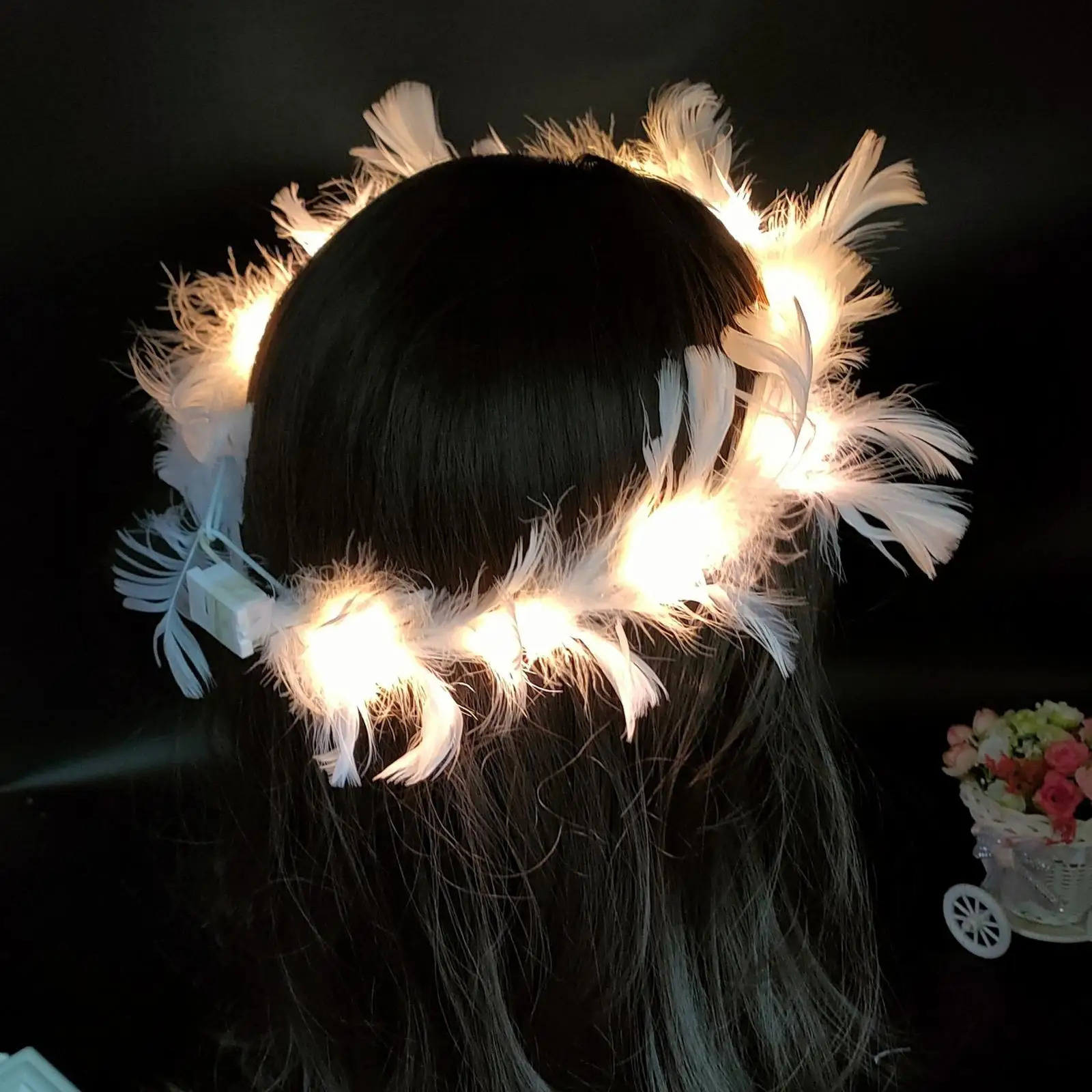 LED Feather Wreath Crown Headband Luminous LightUp Angel Halo Girls Wedding Christmas Party Headdress Gifts 241122