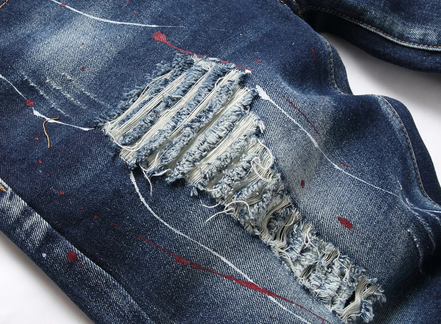 Retro Summer Men Graffiti Ripped Denim Shorts Jeans Destroyed Hole Plus Size Fifth Pants Shorts Male Clothes 241205