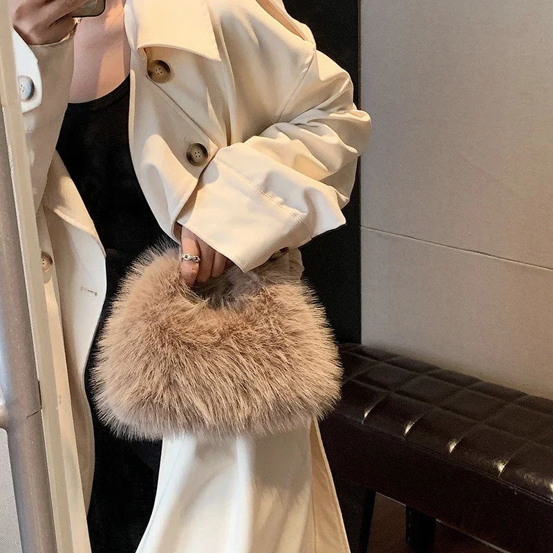 2025S New free shipping designer bag Winter Fashion Plush Cute Soft Artificial Fur Small Hand Bag Womens Shoulder Cross Wallet Trend Bucket Handbag