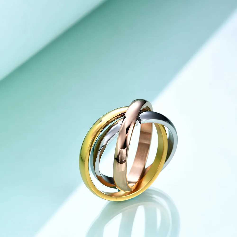 Stainless steel wholesale hot girl finger ring creative three colors in one ring female titanium steel decoration W241205