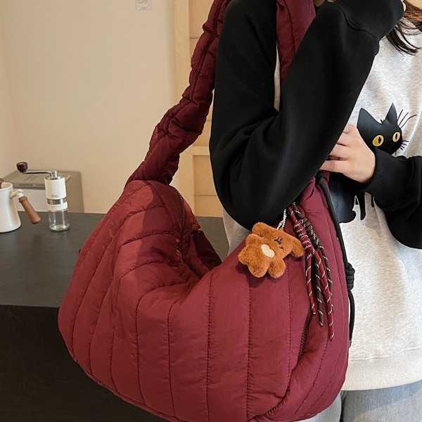 women Korean version niche trend drawstring nylon cloth bag, casual sports dumpling bag, single shoulder crossbody bag 241215