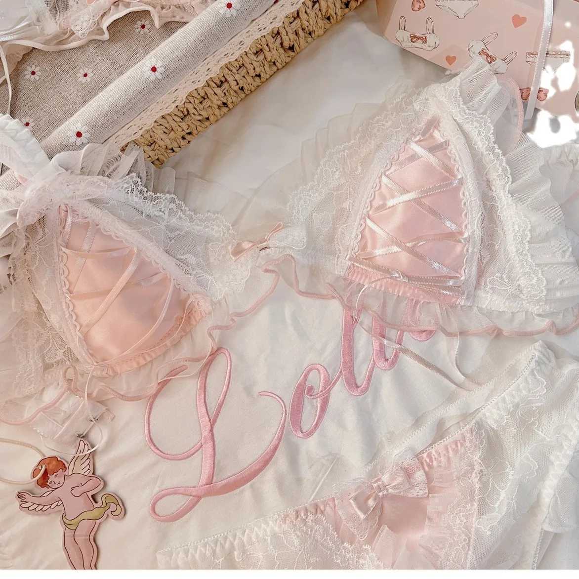 Sexy Bra Lolita Girl Thin Lace Rabbit Ears Cup Small Chest Underwear Female Large Breasts Show Small Triangle Cup Bra Set SexyXJ241205